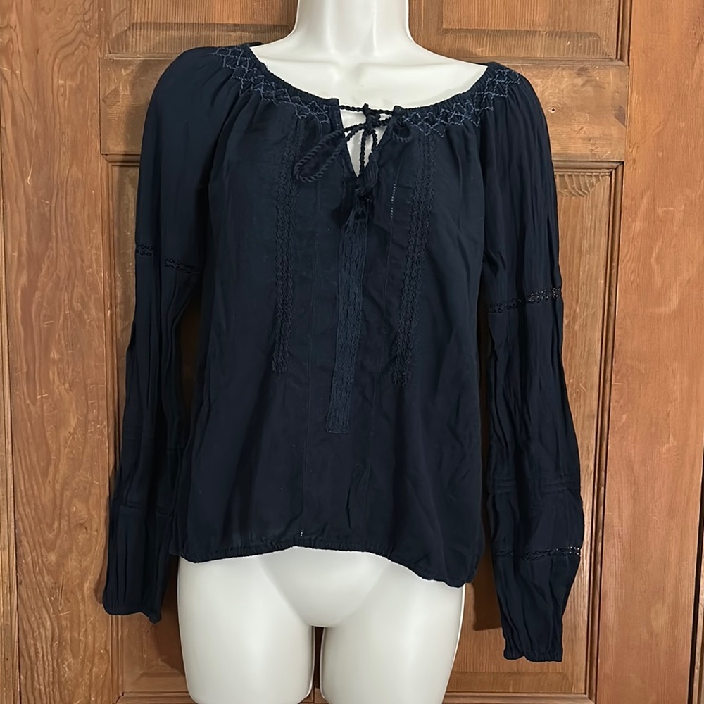 Abercrombie & Fitch Women's Navy Blue Peasant Top Size XXS